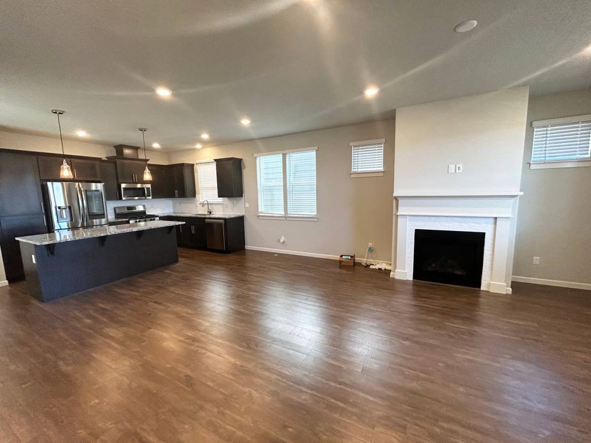 House for rent at 31482 NW Turel Dr, North Plains, OR 97133