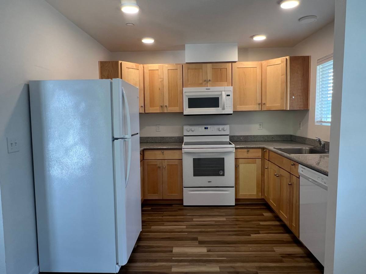 560 Bozarth Ave, Woodland, WA 98674 - Apartment for Rent - Image 5