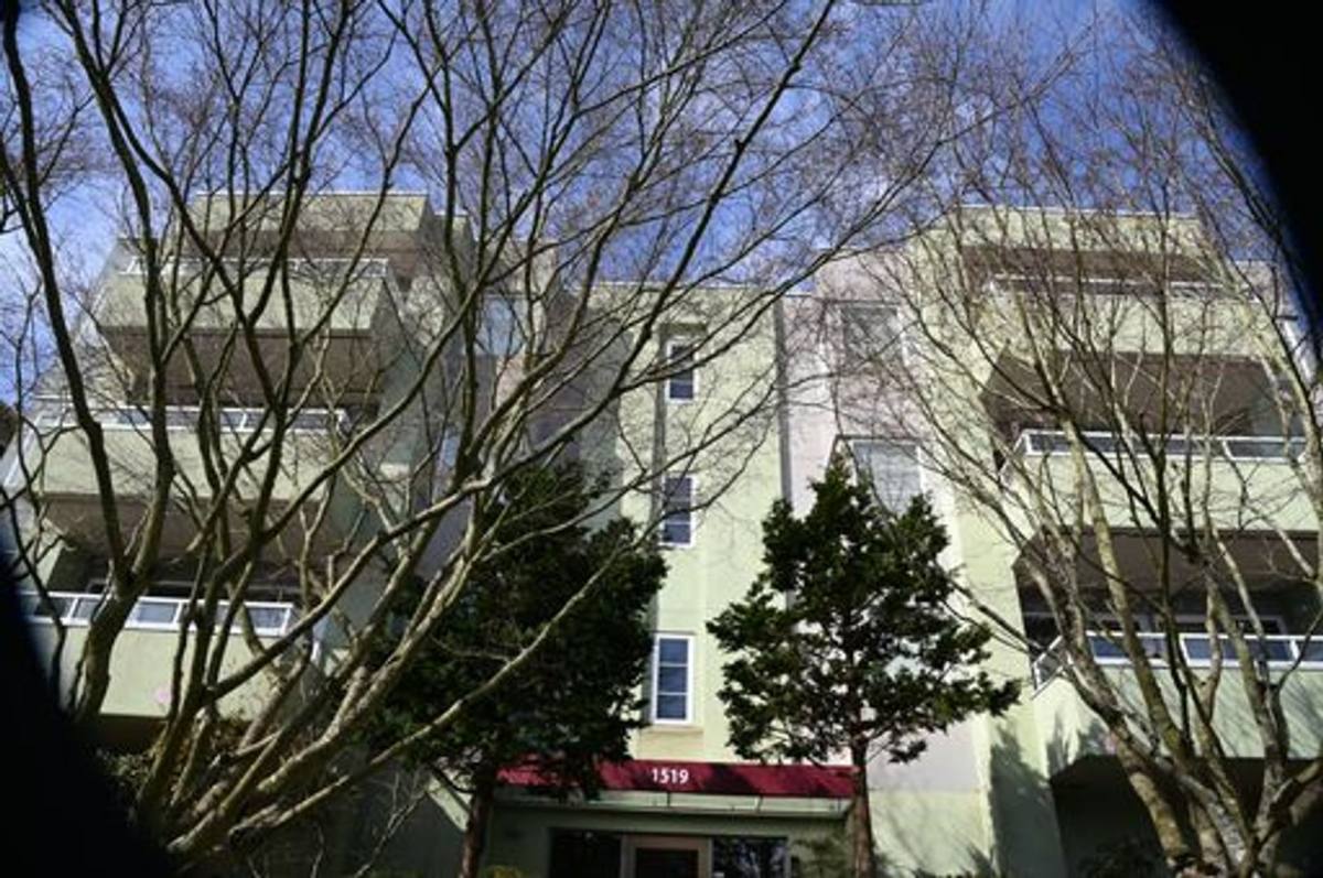 Apartment for rent at 1519 California Ave SW, Seattle, WA 98116