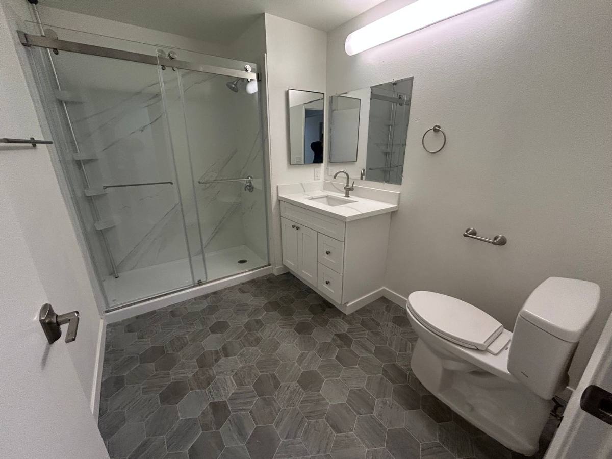 Apartment for rent at 1519 California Ave SW, Seattle, WA 98116