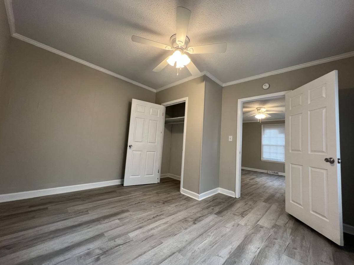House for rent at 102 Neighborhood St, Lincolnton, NC 28092