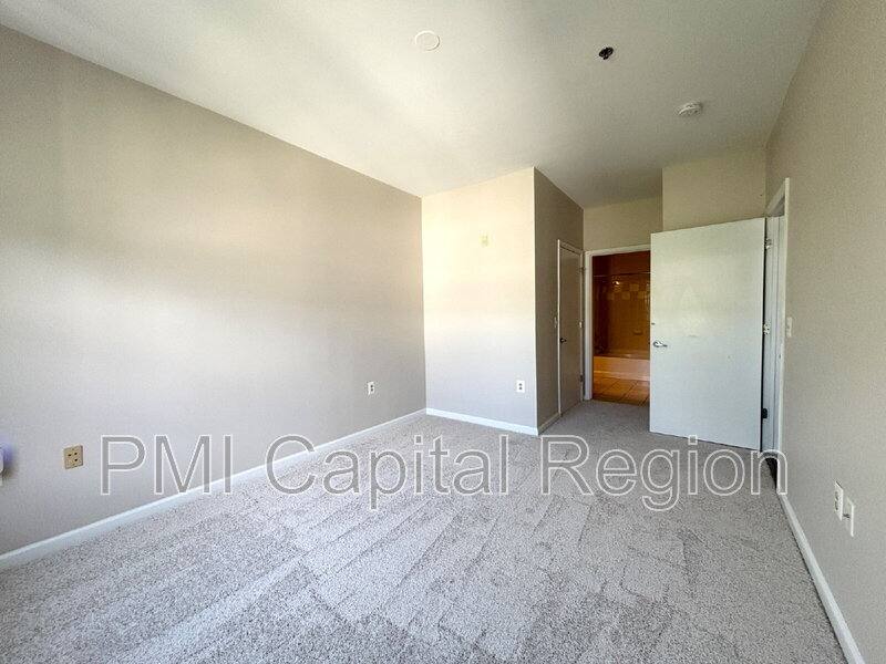 Condo for rent at 1201 E W Highway 451, Silver Spring, MD 20910