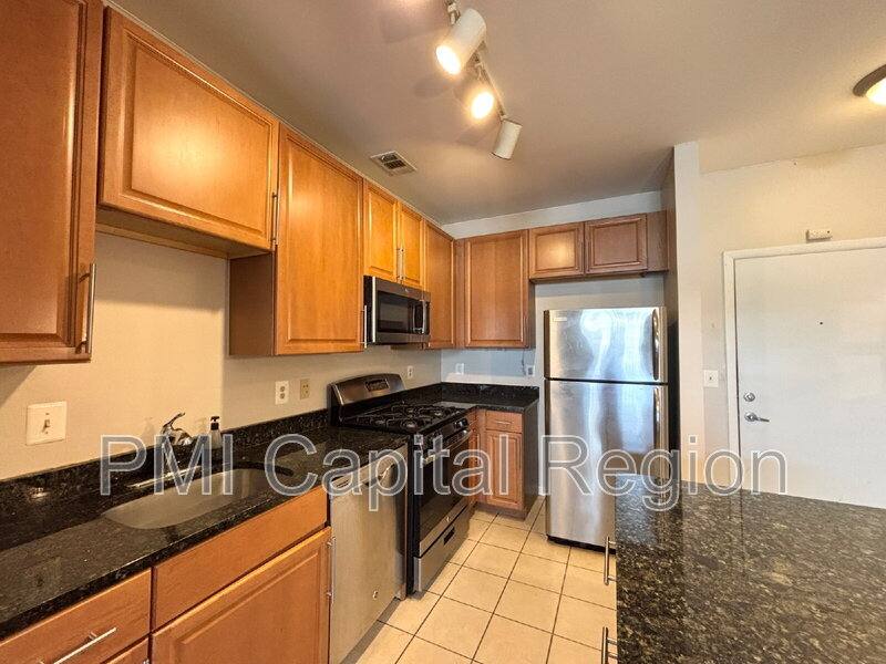 Condo for rent at 1201 E W Highway 451, Silver Spring, MD 20910