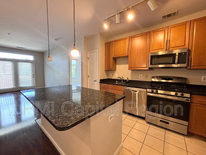 Condo for rent at 1201 E W Highway 451, Silver Spring, MD 20910