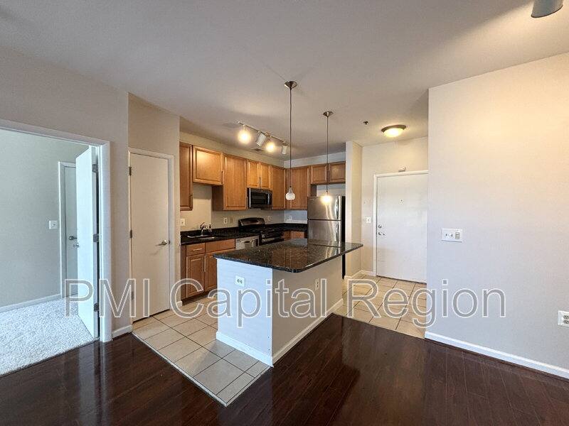 Condo for rent at 1201 E W Highway 451, Silver Spring, MD 20910
