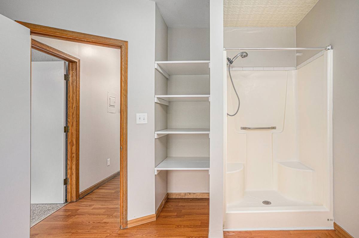 Apartment for rent at 940 W Lovell St, Kalamazoo, MI 49007