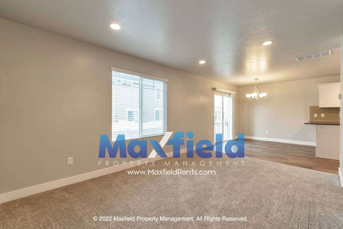Townhouse for rent at 529 W Fox Chase, Draper, UT 84020