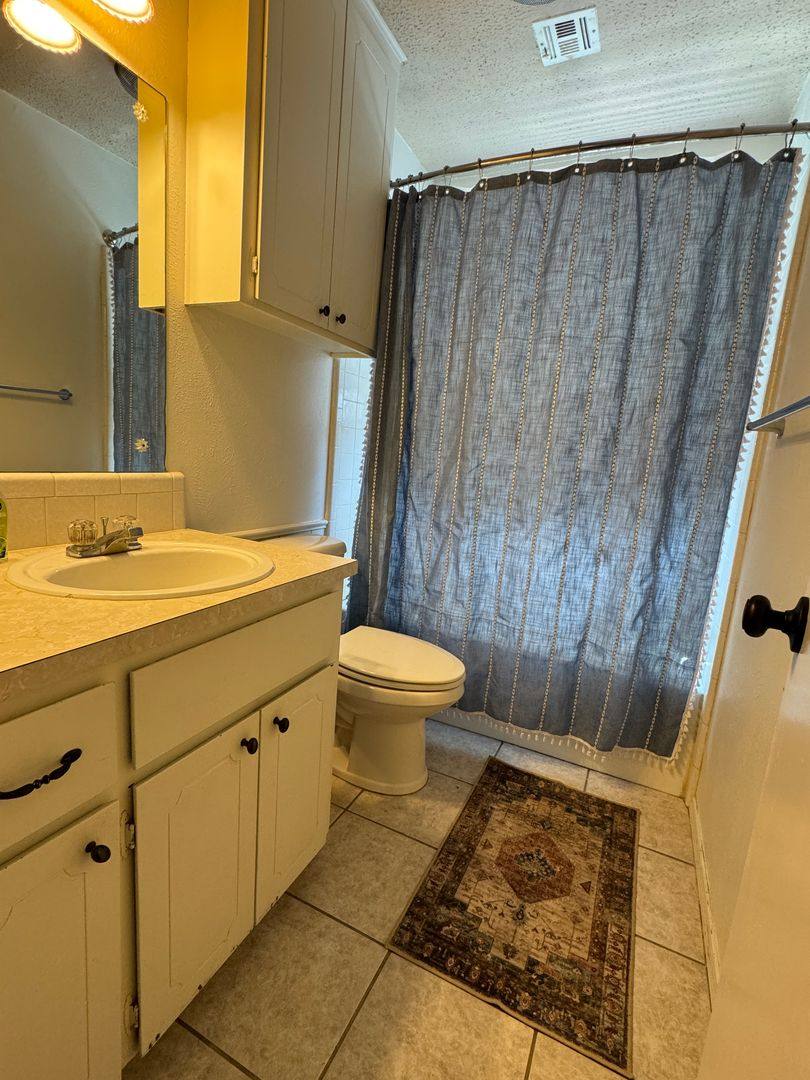 House for rent at 4718 SE 47th, Lawton, OK 73507