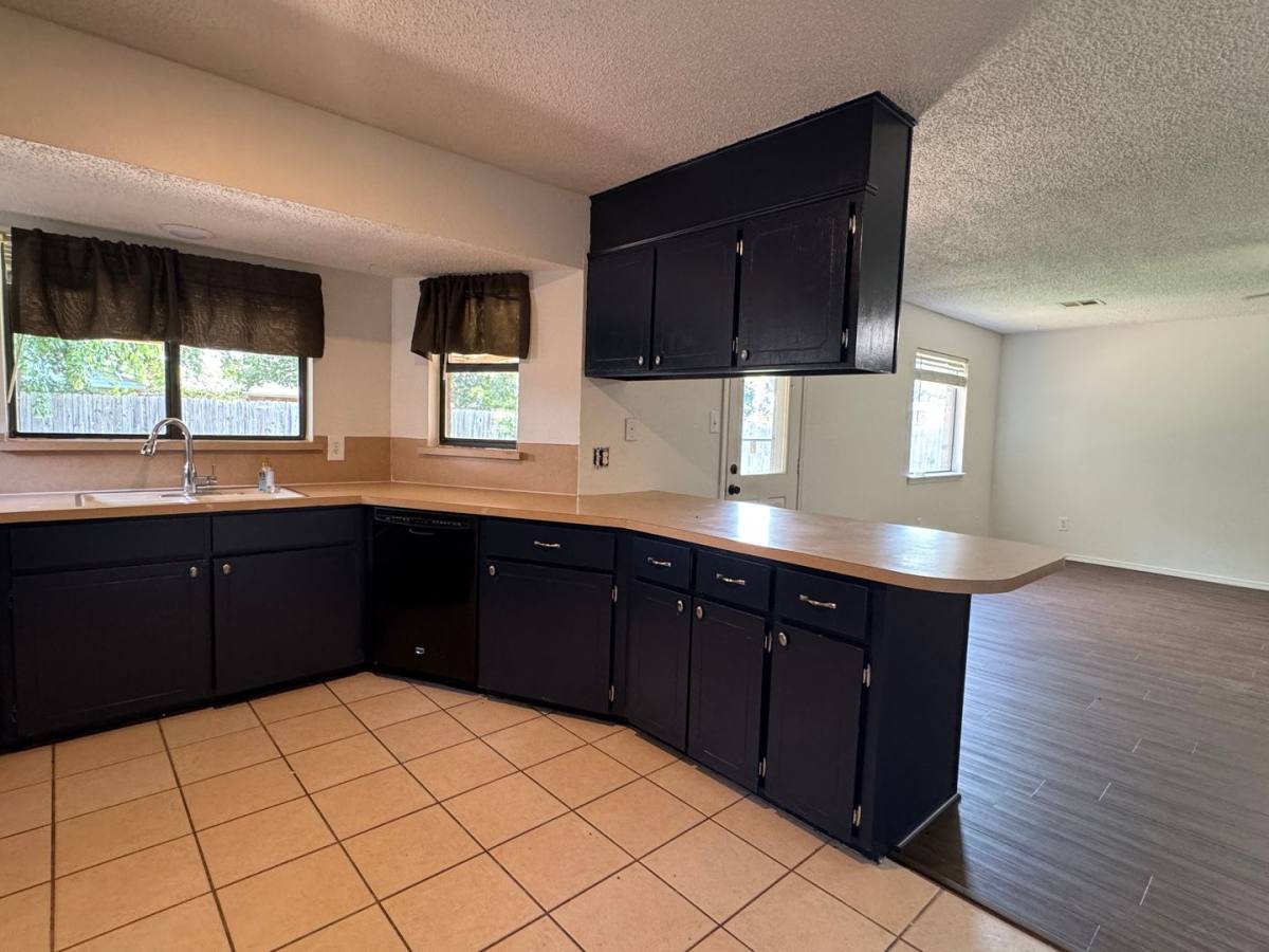 House for rent at 4718 SE 47th, Lawton, OK 73507
