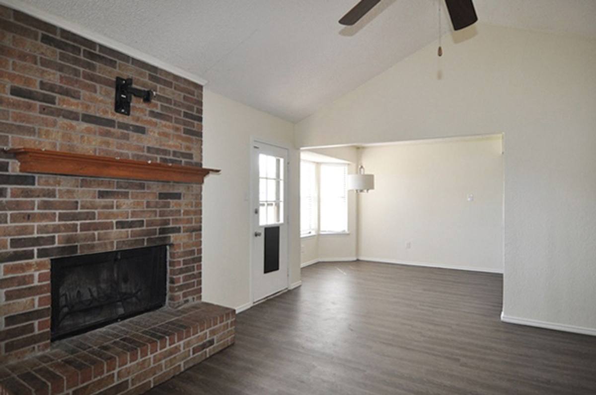 House for rent at 405 Blue Ridge Trail, Fort Worth, TX 76179