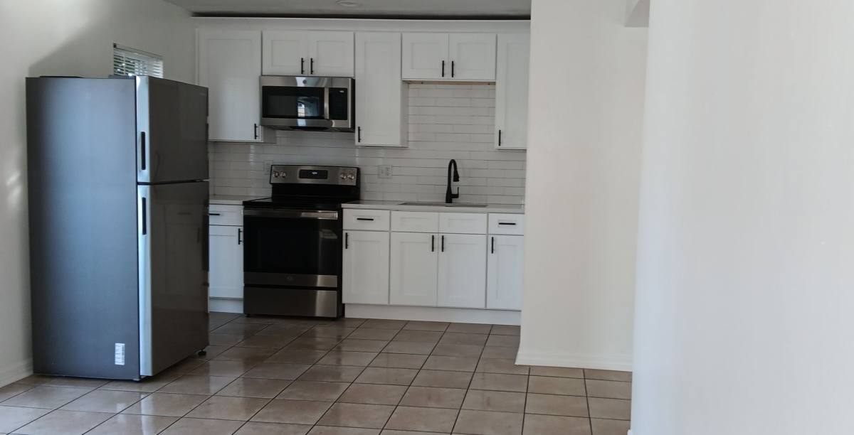Apartment for rent at 885 Beltrees St, Dunedin, FL 34698