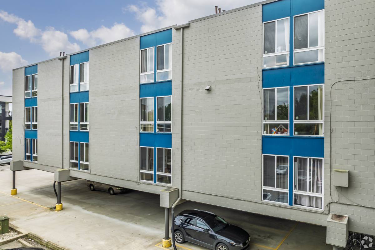 Apartment for rent at 121 E Hoover Ave, Ann Arbor, MI 48104