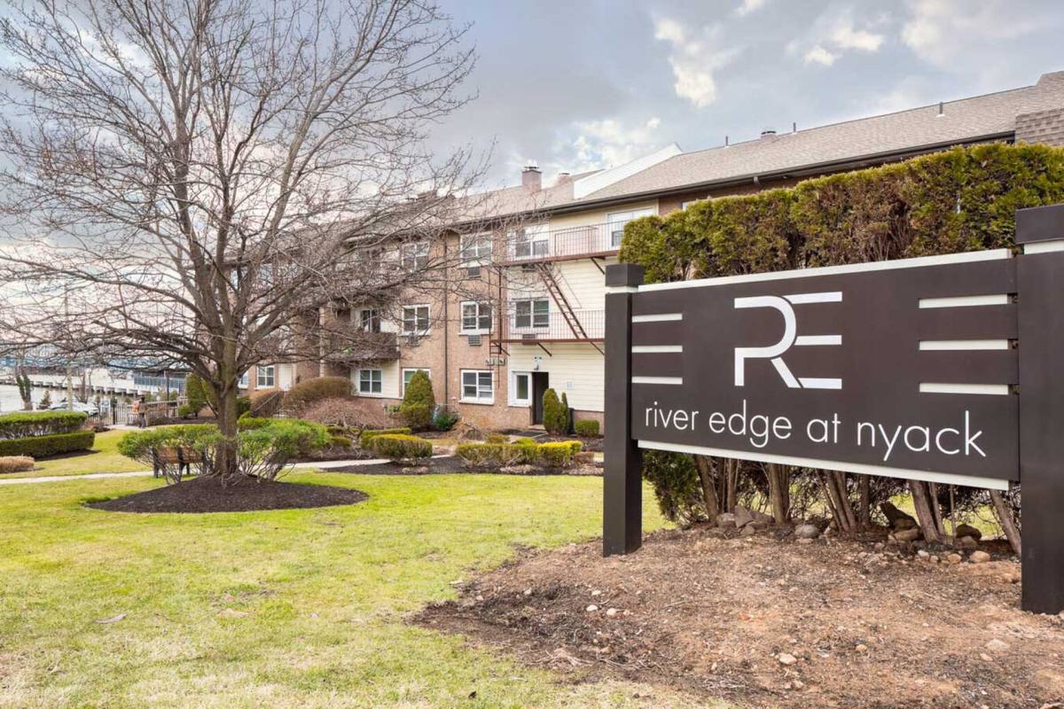 Apartment for rent at 292 Piermont Ave, Nyack, NY 10960