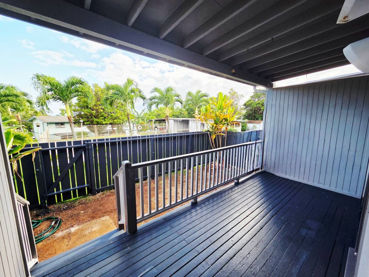 Townhouse for rent at 98-945 C Kaonohi St, Aiea, HI 96701