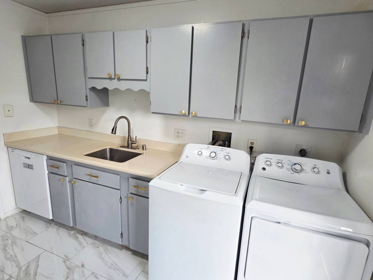 Townhouse for rent at 98-945 C Kaonohi St, Aiea, HI 96701