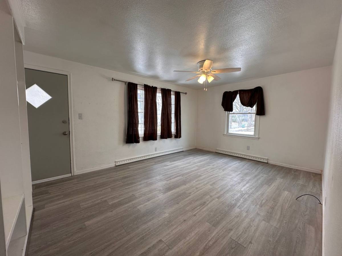 House for rent at 335 14th Ave, Green Bay, WI 54303