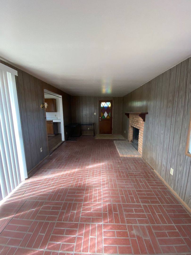 House for rent at 61606 Adobe Dr, Joshua Tree, CA 92252