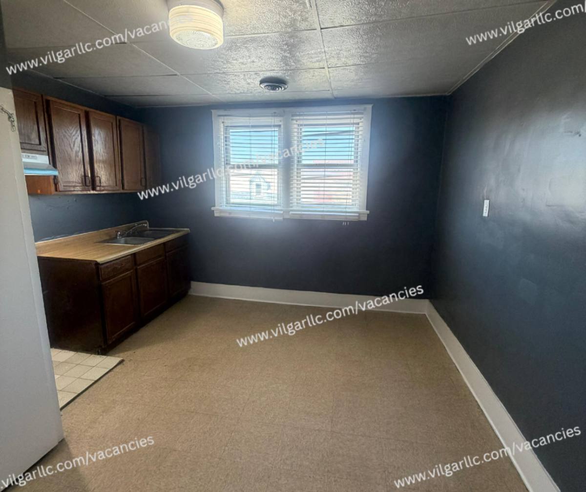 Apartment for rent at 4002 Pulaski St, East Chicago, IN 46312