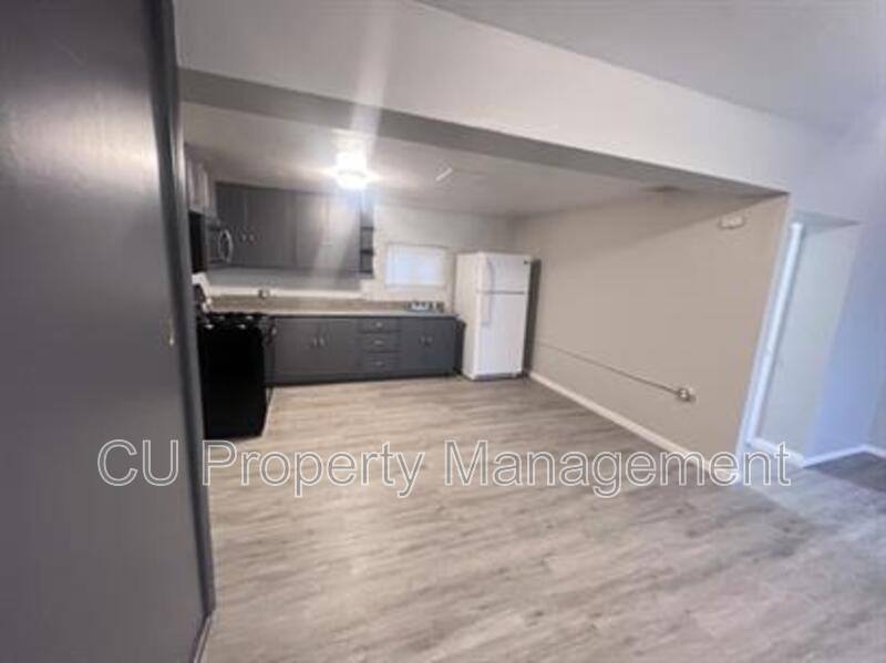 Apartment for rent at 313 Cottage Court #3, Champaign, IL 61820