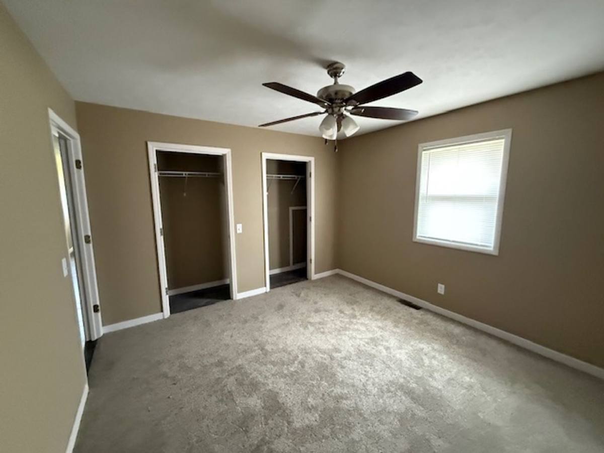 House for rent at 115 W Ash St, Chatham, IL 62629