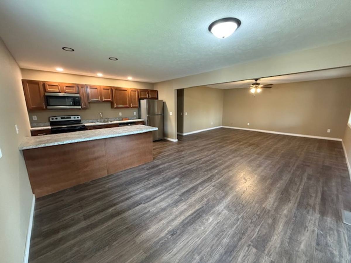 House for rent at 115 W Ash St, Chatham, IL 62629