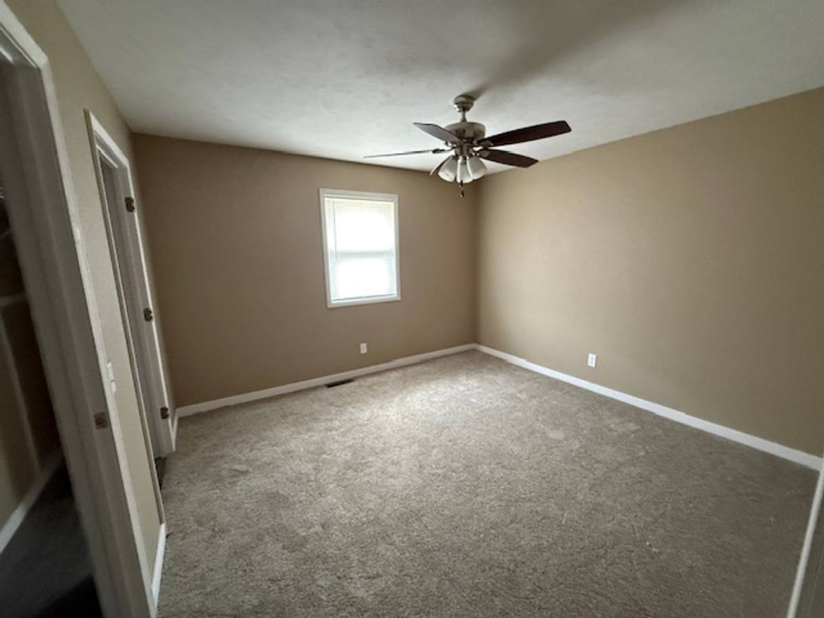 House for rent at 115 W Ash St, Chatham, IL 62629