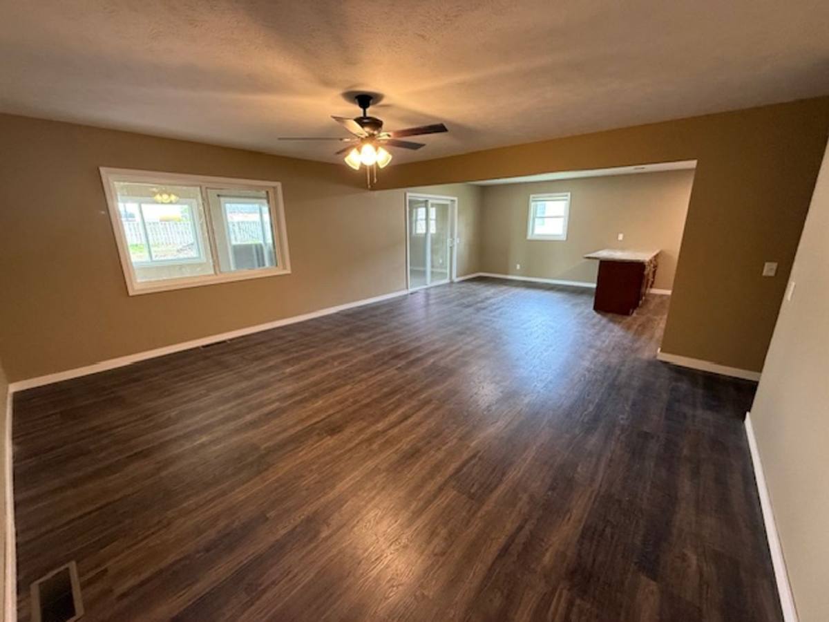 House for rent at 115 W Ash St, Chatham, IL 62629