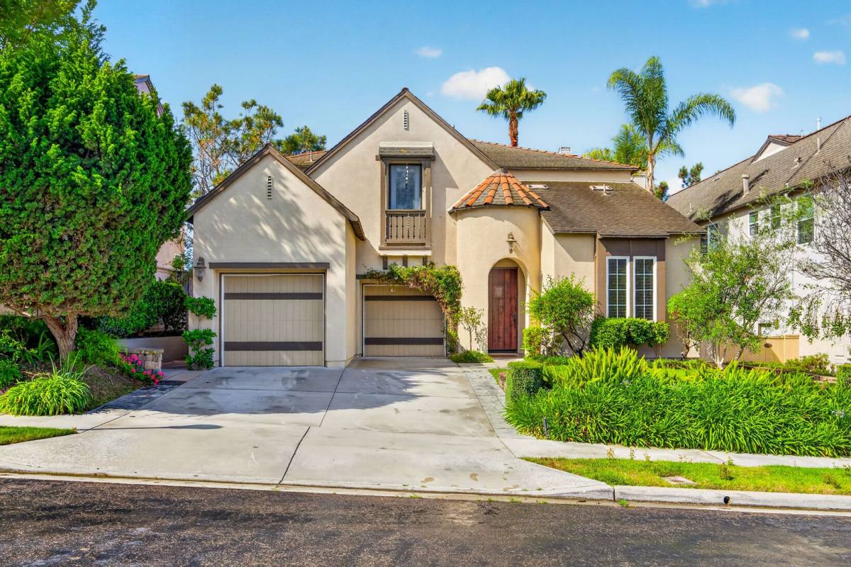 House for rent at 13720 Rosecroft Way, San Diego, CA 92130