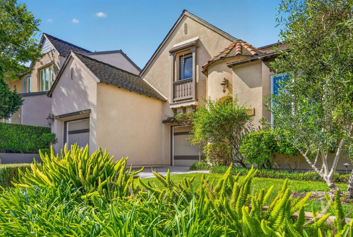 House for rent at 13720 Rosecroft Way, San Diego, CA 92130