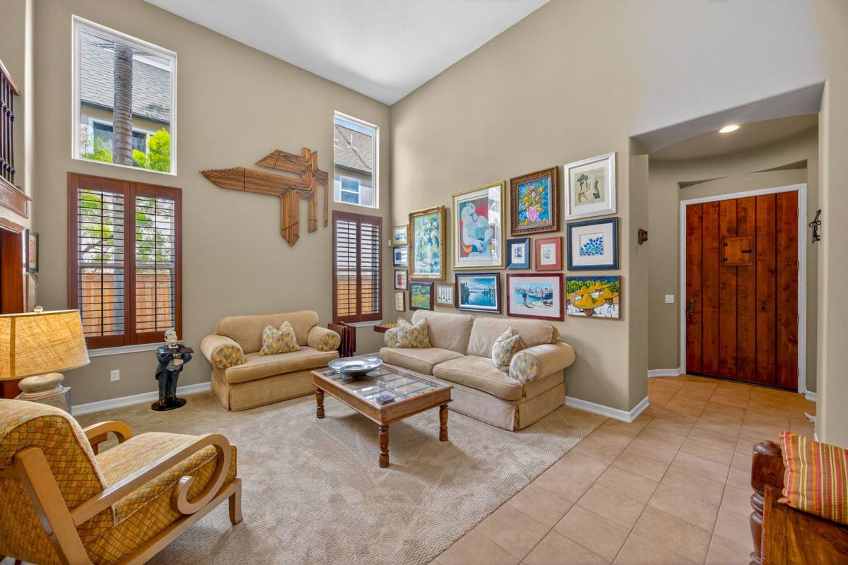 House for rent at 13720 Rosecroft Way, San Diego, CA 92130