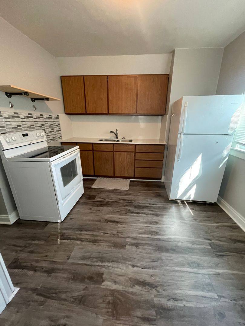 House for rent at 704 W 18th St, Cedar Falls, IA 50613