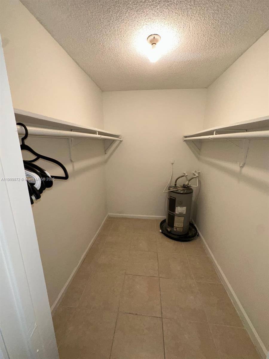 Apartment for rent at 505 NW 177th St, Miami, FL 33169