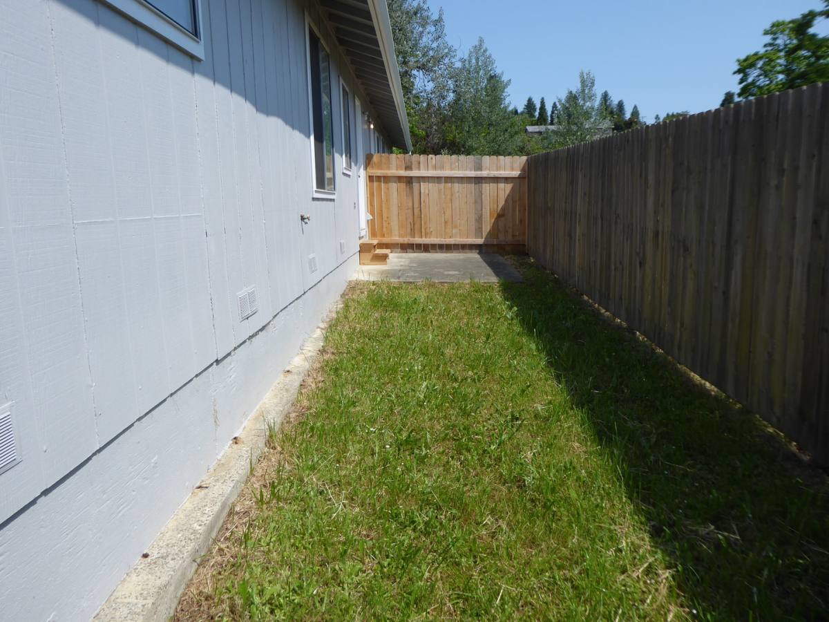 House for rent at 184 Gregory Dr, Winston, OR 97496