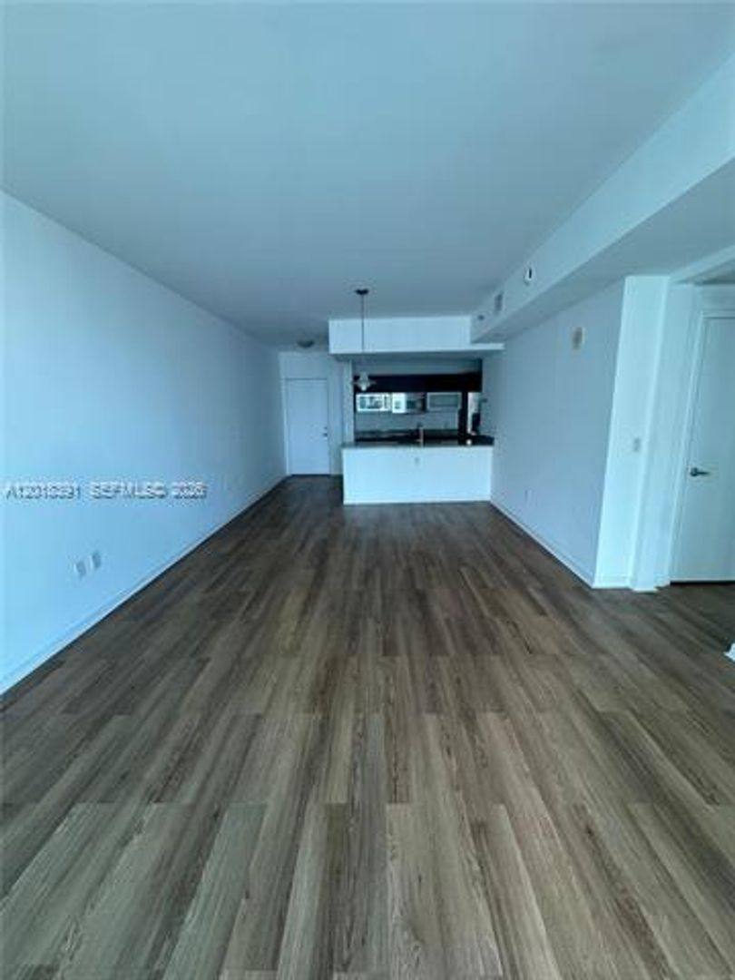 Apartment for rent at 951 N Brickell Ave, Miami, FL 33131