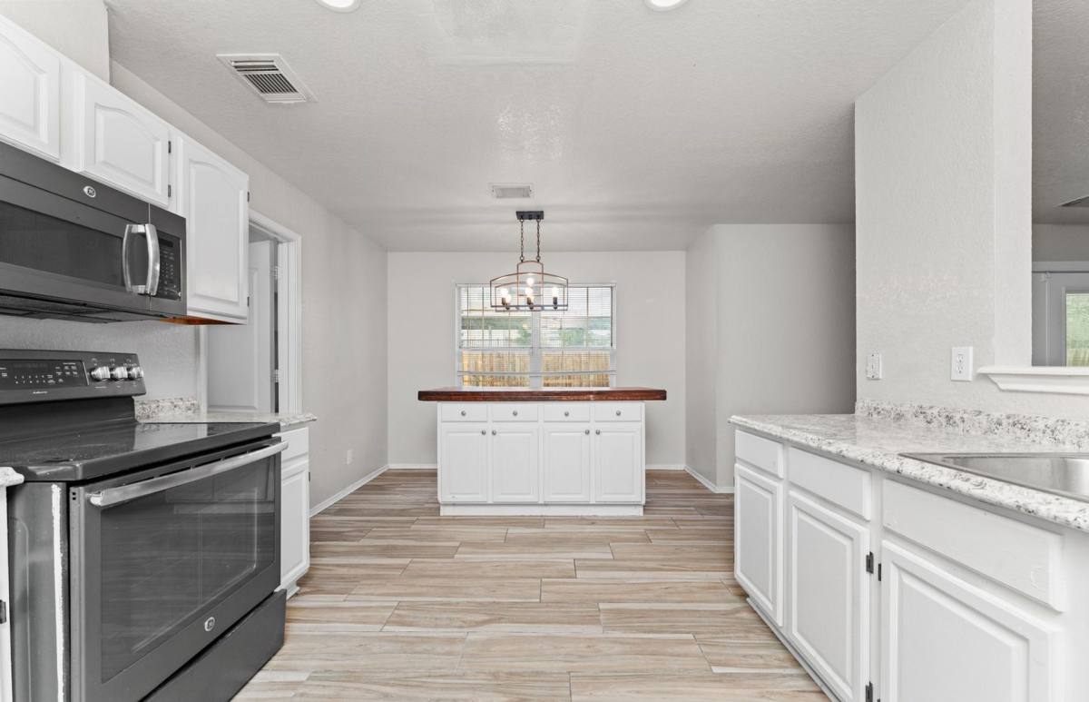 House for rent at 5502 Burton Farm, San Antonio, TX 78244