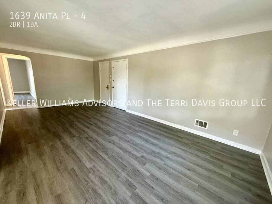 Apartment for rent at 1639 Anita Place, Cincinnati, OH 45237