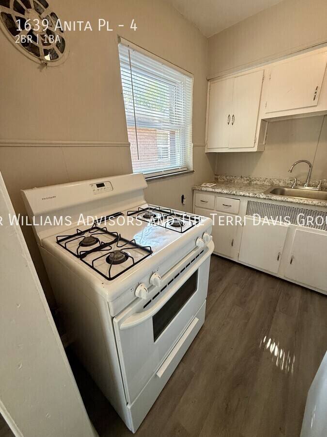 Apartment for rent at 1639 Anita Place, Cincinnati, OH 45237