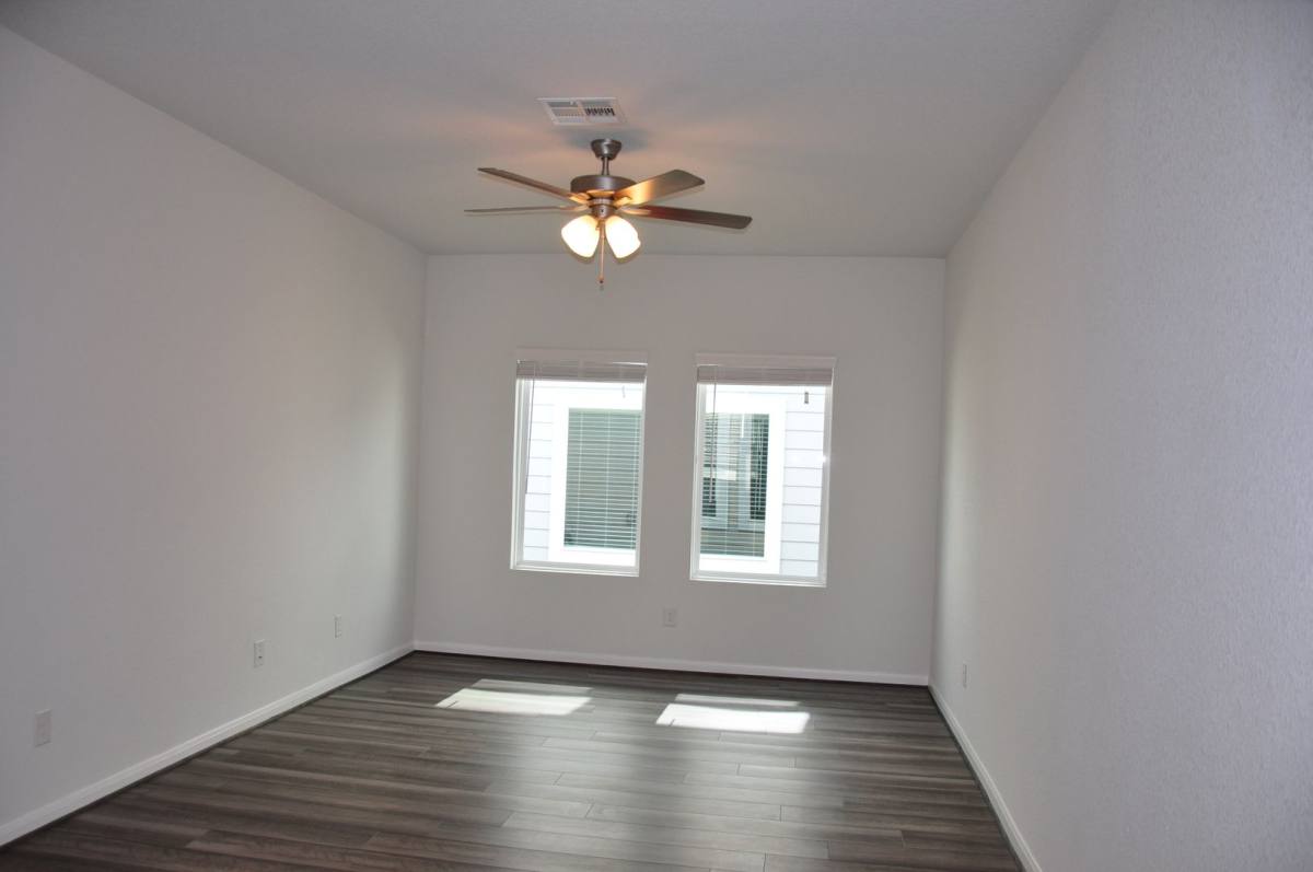 House for rent at 504 Lt Rusty Dr, Jarrell, TX 76537