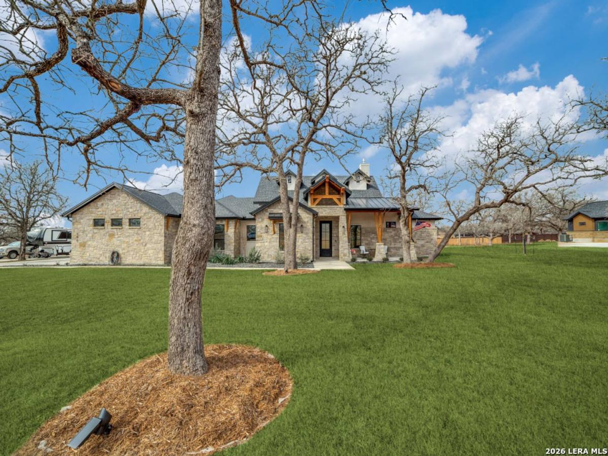 Condo for rent at 196 Bobby Lynn Dr, Adkins, TX 78101
