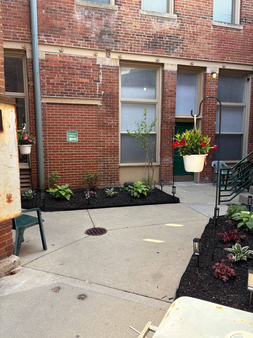 Apartment for rent at 1044 Shelby St, Indianapolis, IN 46203