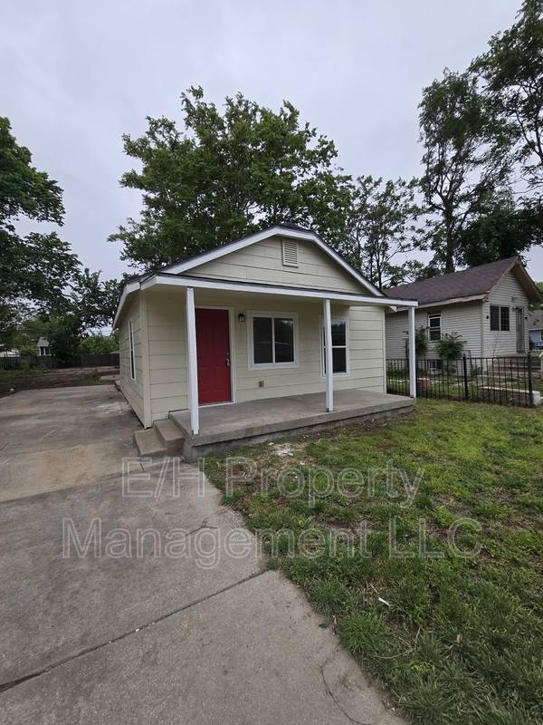 House for rent at 1031 New York St, Wichita, KS 67214