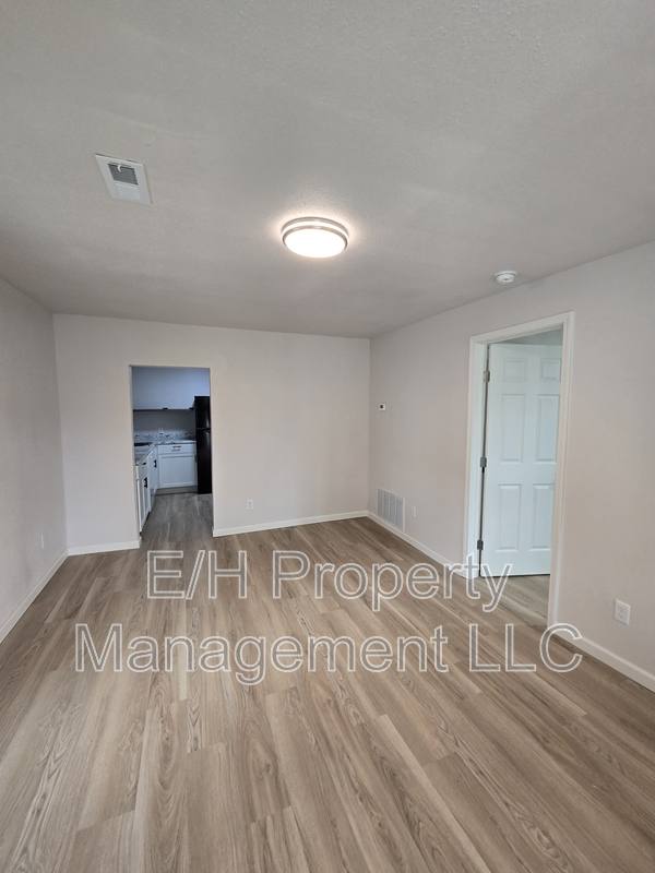 House for rent at 1031 New York St, Wichita, KS 67214