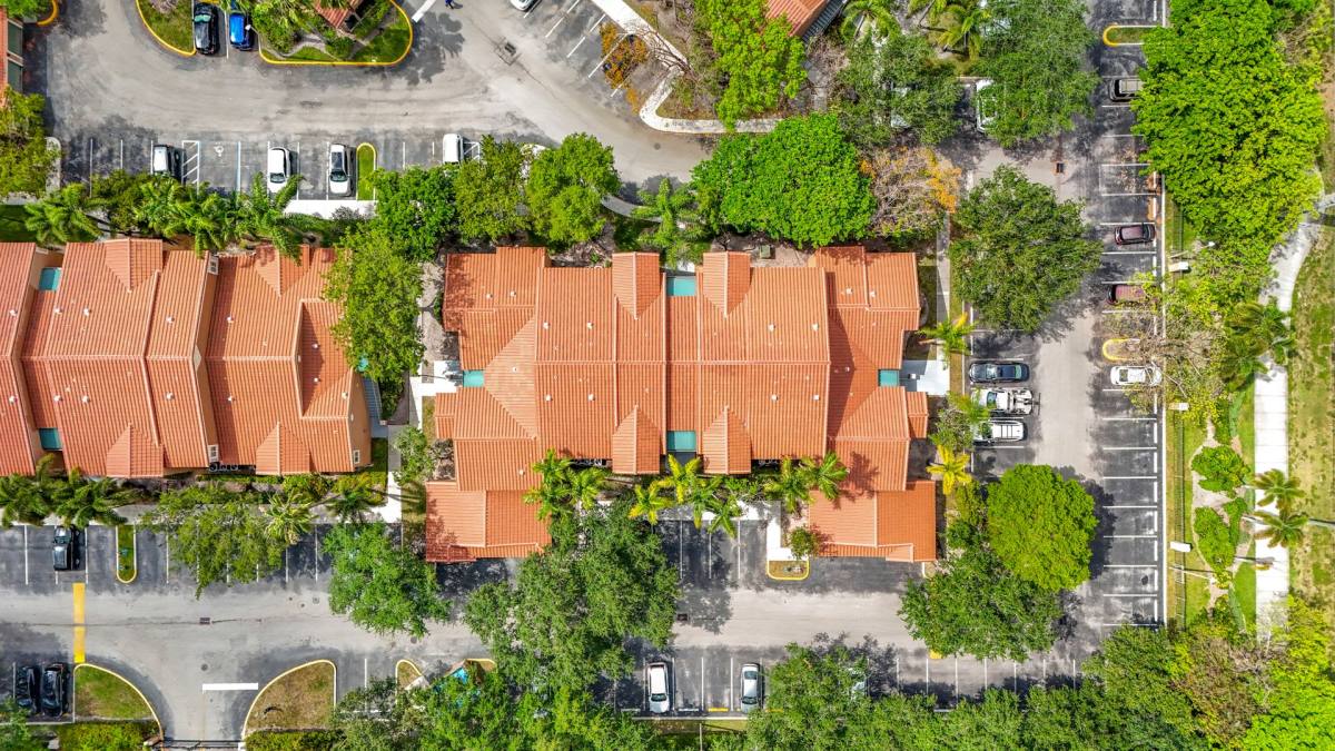 Apartment for rent at 4852 N State Rd, Pompano Beach, FL 33073