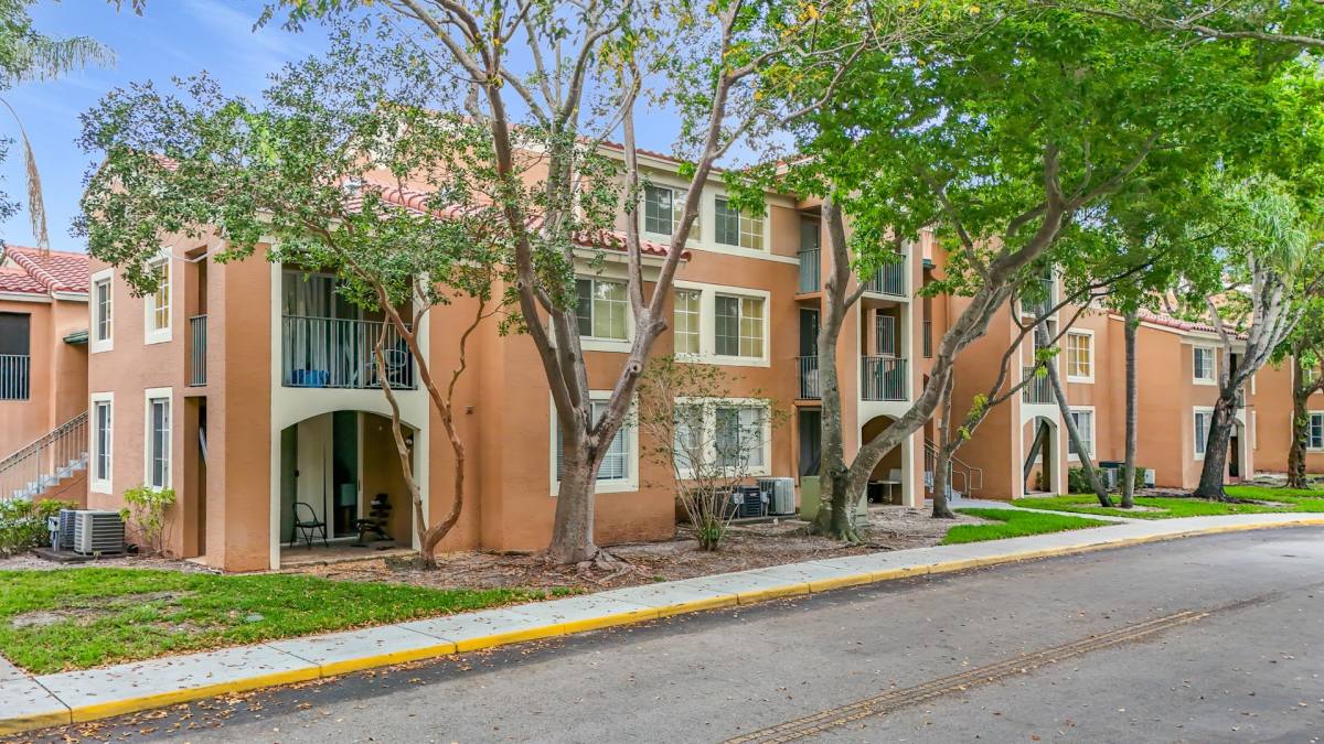 Apartment for rent at 4852 N State Rd, Pompano Beach, FL 33073