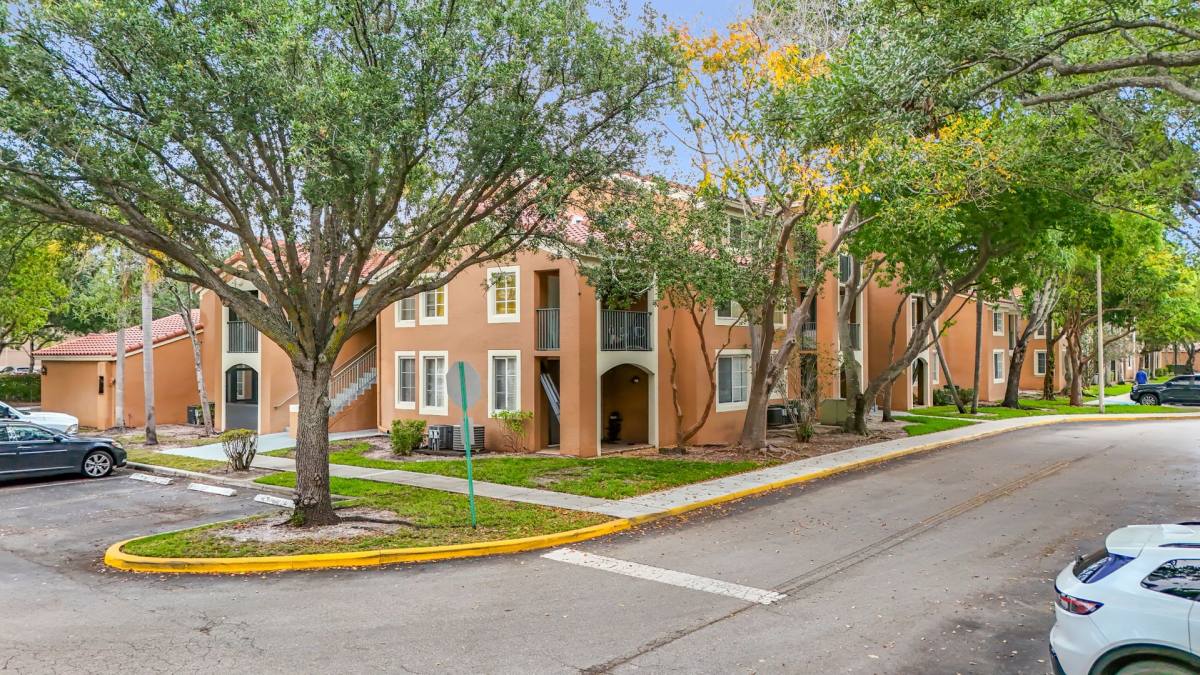 Apartment for rent at 4852 N State Rd, Pompano Beach, FL 33073