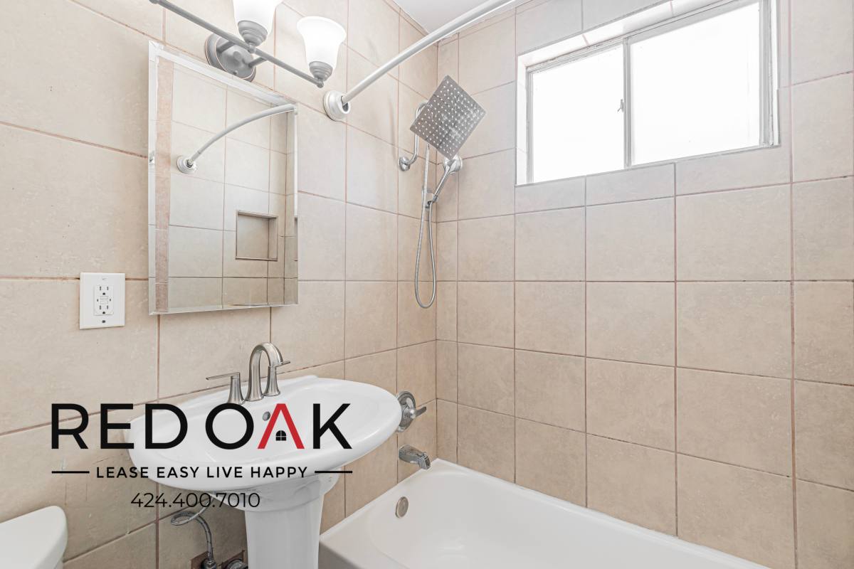Condo for rent at 10255 Western Ave E, Downey, CA 90241