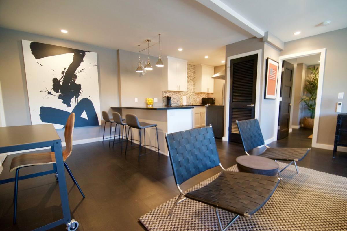 Apartment for rent at 202 Samson St, Redwood City, CA 94063