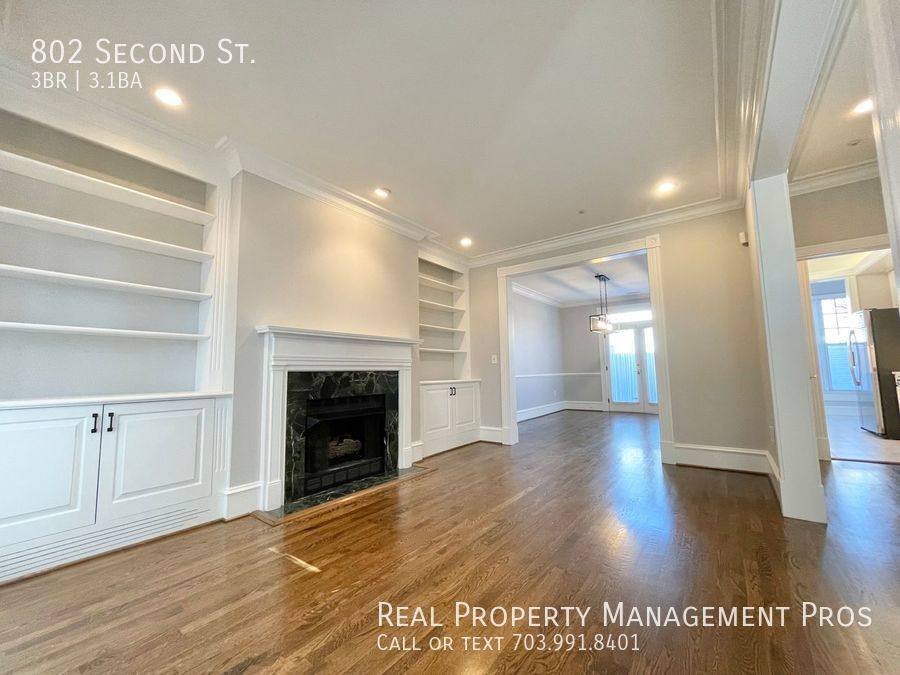 Townhouse for rent at 802 Second St, Alexandria, VA 22314