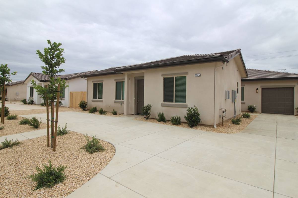 House for rent at 2365 N Arthur, Fresno, CA 93705