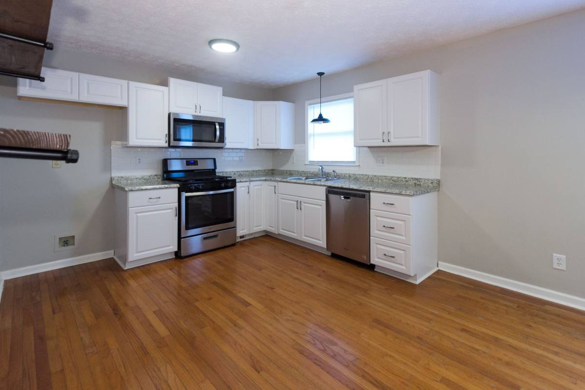 House for rent at 374 McGiboney Rd, Covington, GA 30016